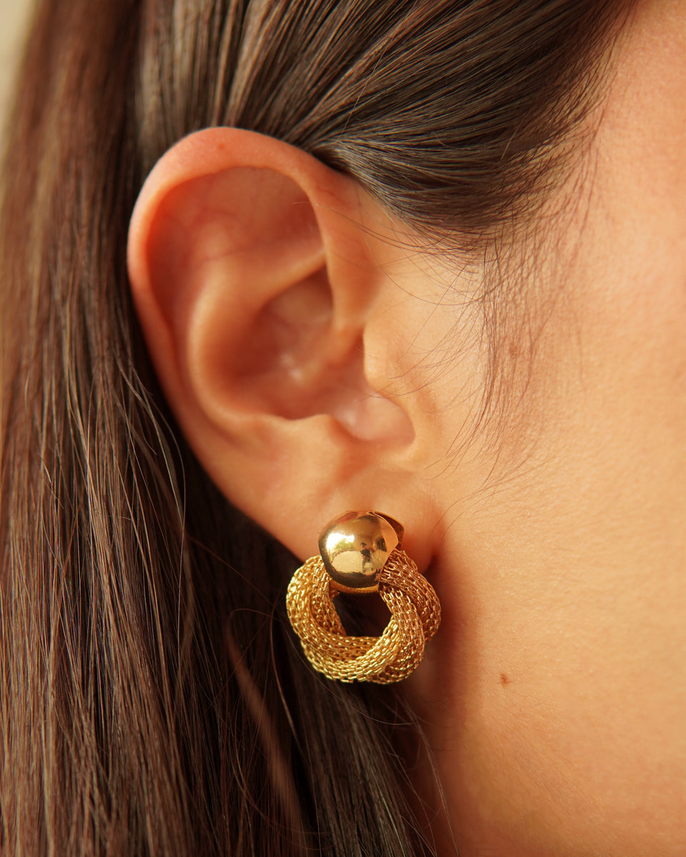 Timeless Loops – Osen.pk